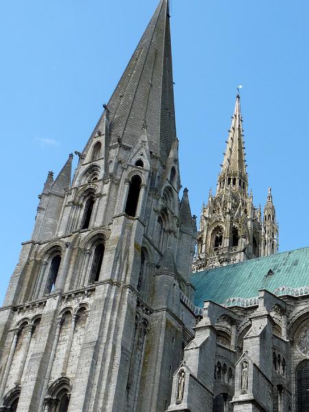 12-04-26-005-b-Chartres.jpg